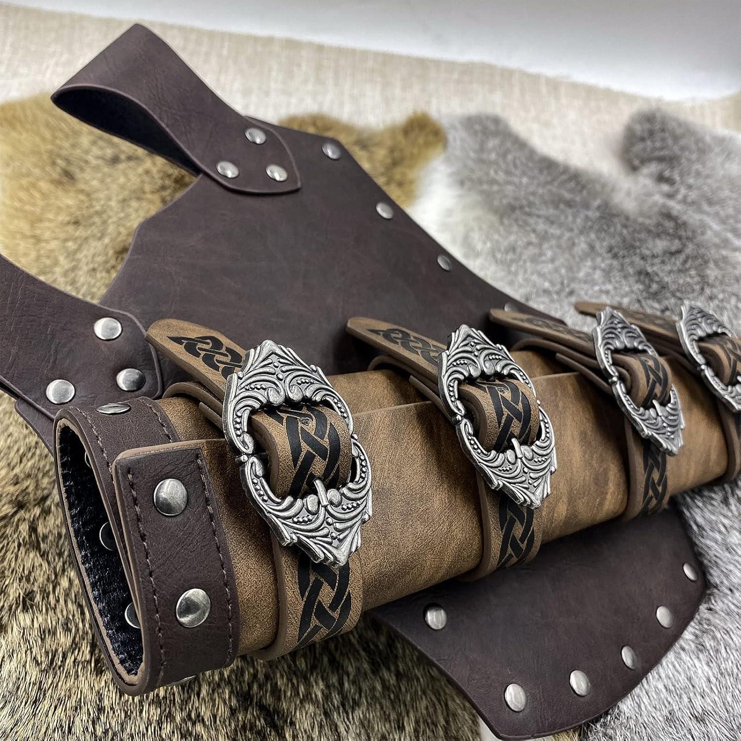 HiiFeuer Medieval Faux Leather Sword Frog, Vintage Middle Ages Sword Holster, Mercenary Knight Adjustable Dagger Holster - HiiFeuer Store