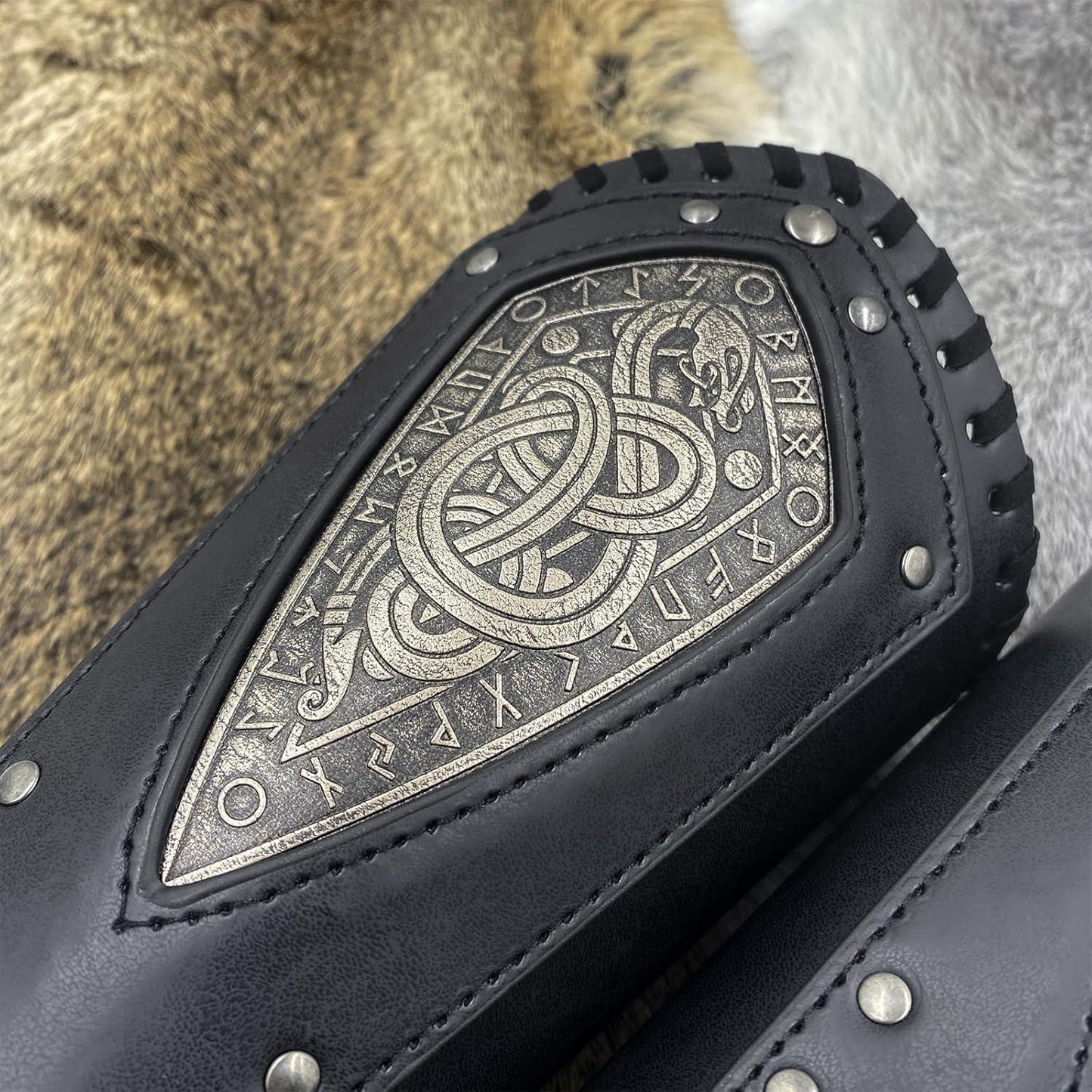 HiiFeuer Viking Embossed Dragon Faux Leather Arm Guards, Medieval Vintage Mercenary Arm Bracers, Retro Knight Gauntlets - HiiFeuer Store