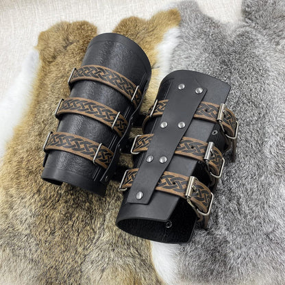 HiiFeuer Medieval Vintage Faux Leather Bracers, Retro Buckle Fastening Mercenary Arm Guards, Costume Knight Gauntlets - HiiFeuer Store